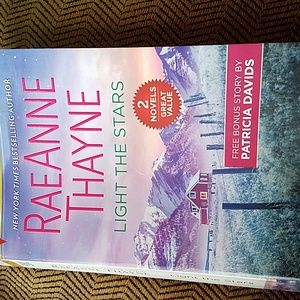 BEV'S BOOKS - LIGHT THE STARS by Rae Anne Thayne